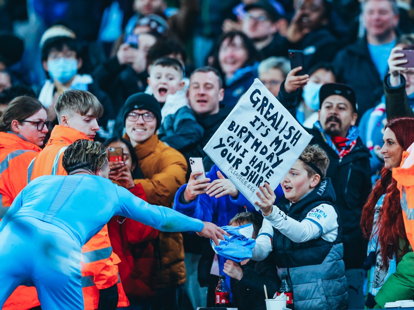 地方居民被 地方居民被