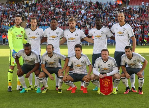 年轻球员成 年轻球员成